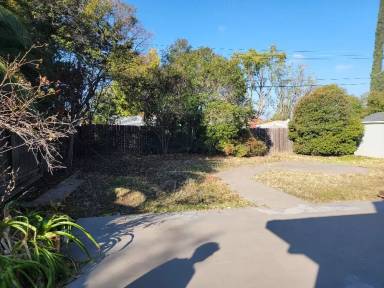 Main picture of 5831 Hesper Way