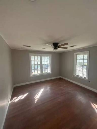 Main picture of 419 Valley St