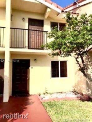 Main picture of 8261 NW 5th Ter
