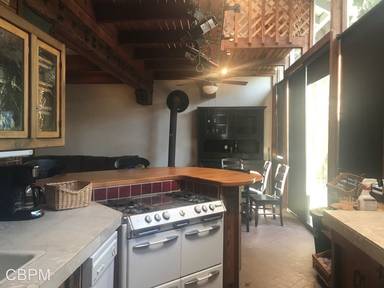 Main picture of 120 Los Angeles Ave