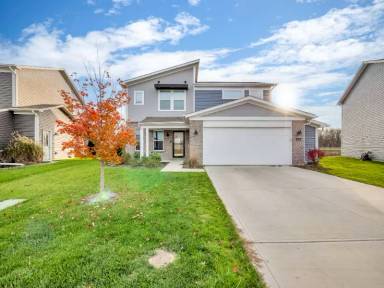 Main picture of 9715 Violet Cir