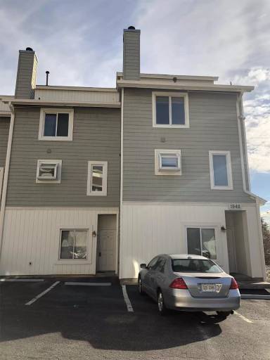 Main picture of 1948 E Ocean View Ave