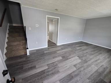 Main picture of 1232 Battery Dr