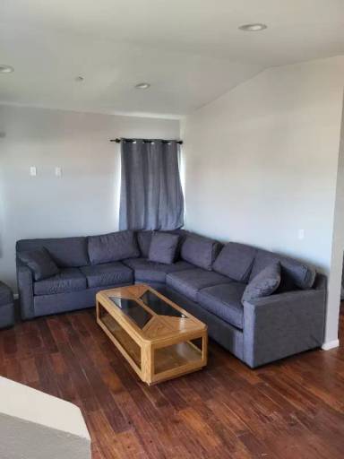 Main picture of 9393 Duncan Ave