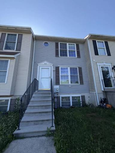 Main picture of 160 Lee St
