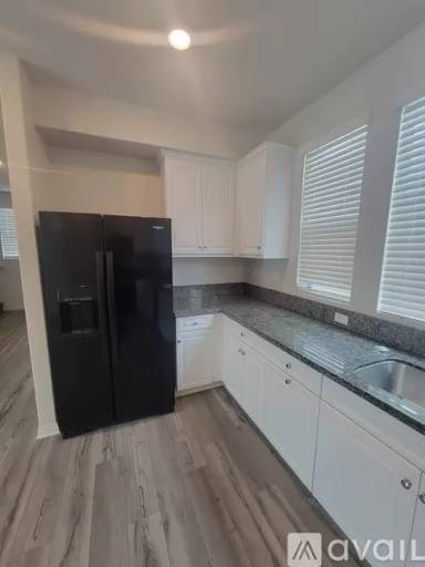 Main picture of 16 Manzanita Ln