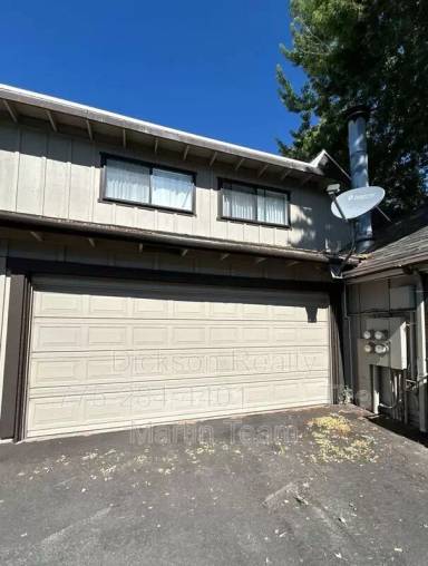 Main picture of 1706 London Cir