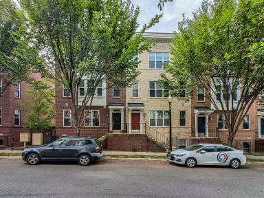 Main picture of 2501 Sayles Pl SE