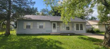 Main picture of 22230 Latonia Ln