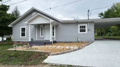 Main picture of 112 Douglas St