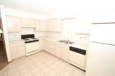 Main picture of 361 Meadowbrook Ave