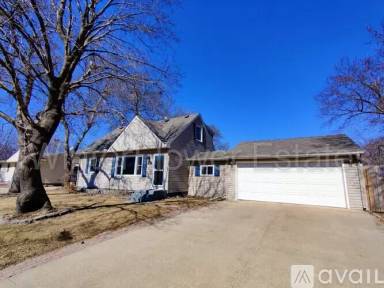 Main picture of 2029 Diffley Rd