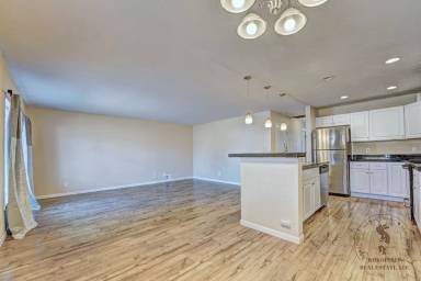 Main picture of 181 Orchard Ave