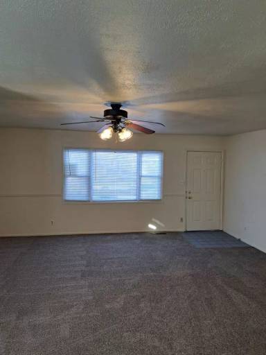 Main picture of 5426 Riviera Dr