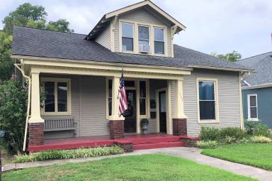 Main picture of 1505 Dallas Ave