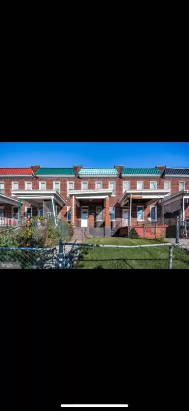 Main picture of 3718 Hayward Ave
