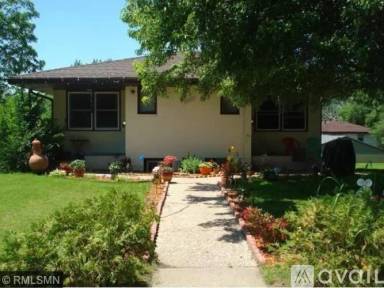 Main picture of 5400 5th St NE