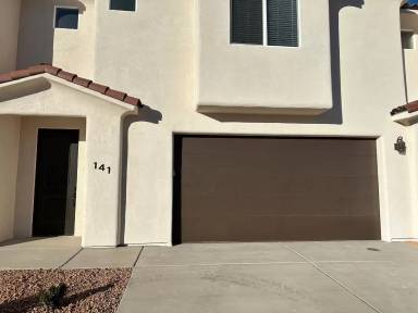 Main picture of 141 N 2480 W