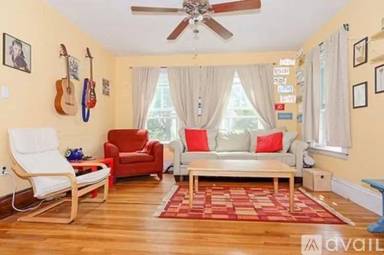 Main picture of 8 Westerly St