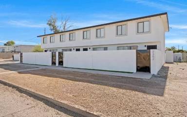 Main picture of 2304 N 10th Ave