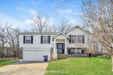 Main picture of 147 Hunters Lake Ct