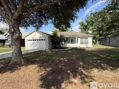 Main picture of 11625 Lake Dr