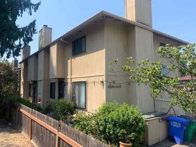 Main picture of 5109 SW 62nd Ave
