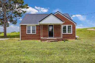 Main picture of 480 Stills Rd