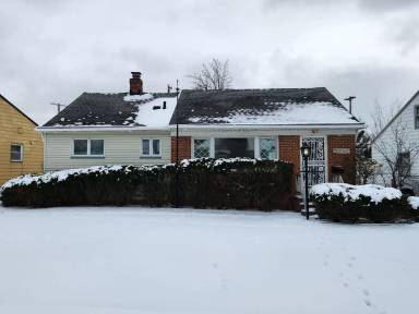 Main picture of 20646 Bowling Green Rd