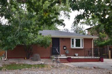 Main picture of 1710 Ulster St