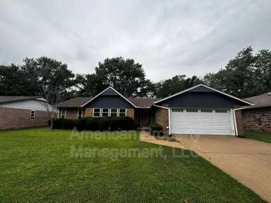 Main picture of 1729 Melrose Dr