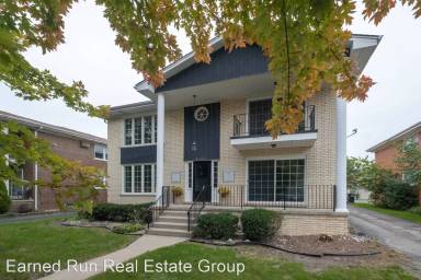 Main picture of 4521 Maple Ave