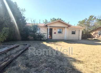 Main picture of 5211 47th St