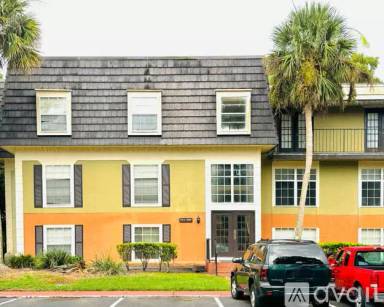 Main picture of 3978 Versailles Dr