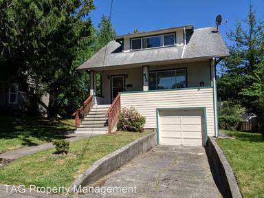 Main picture of 214 29th Ave E