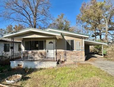 Main picture of 3736 Oak Ave SW