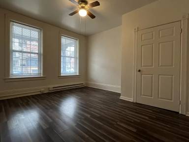 Main picture of 53 S Franklin St