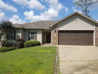 Main picture of 117 Weathering Dr
