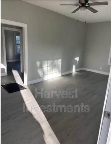 Main picture of 1515 S Palisade St