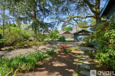 Main picture of 1251 SE River Forest Ln