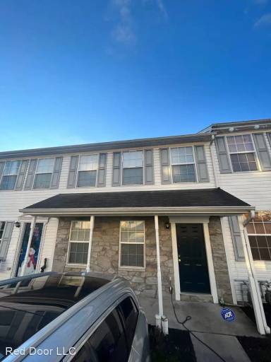 Main picture of Cherry Hill Condominiums