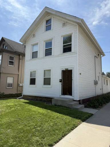 Main picture of 791 Glen Oak St