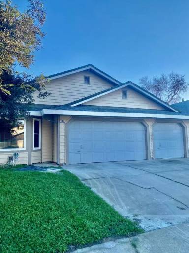 Main picture of 1336 Van Buren Pl