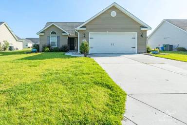 Main picture of 170 Woodland Park Loop