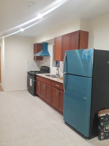 Main picture of 2372 Boynton Pl
