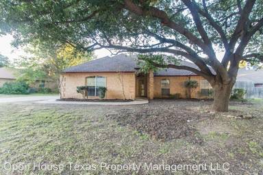 Main picture of 905 Gwinnett Cir