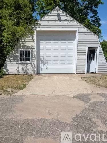 Main picture of Crestview Estates