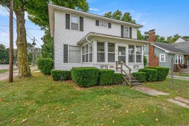 Main picture of 114 W Kelsey St