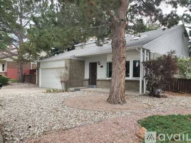 Main picture of 134 Willow Pl N