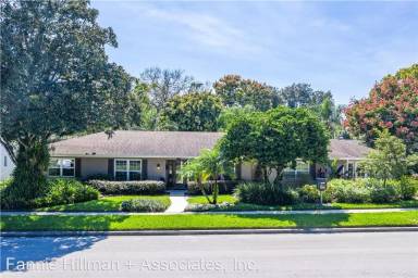 Main picture of 2051 Dyan Way